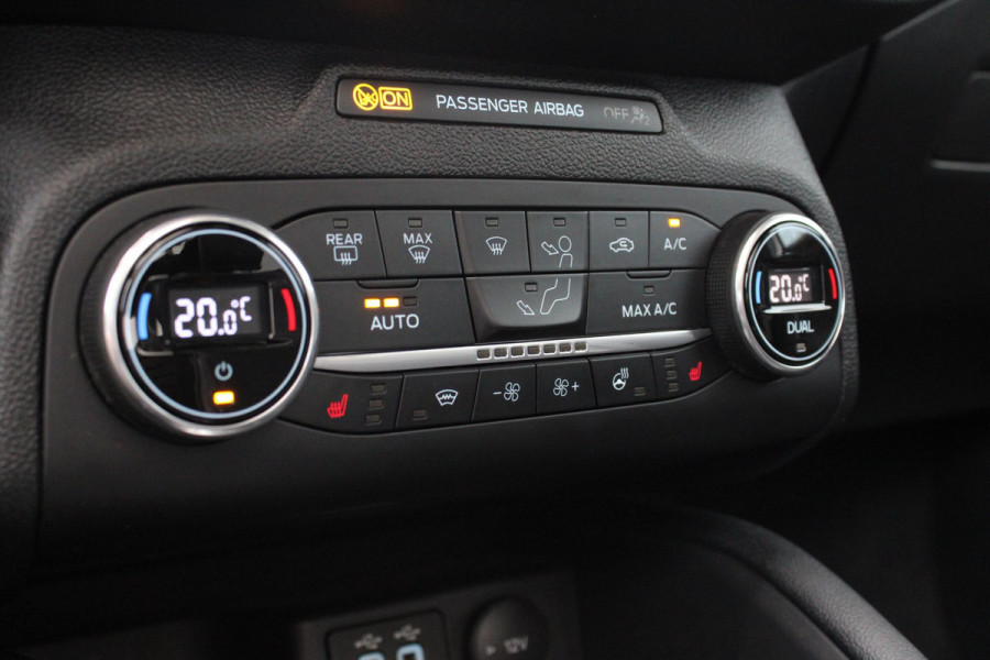 Ford FOCUS Wagon 2.3 EcoBoost ST-3 | Automaat 280pk! | Dubbele Wielset | Panoramadak | Winter Pack | Adaptive cruise control | Adaptive LED | Head up Display | Camera |
