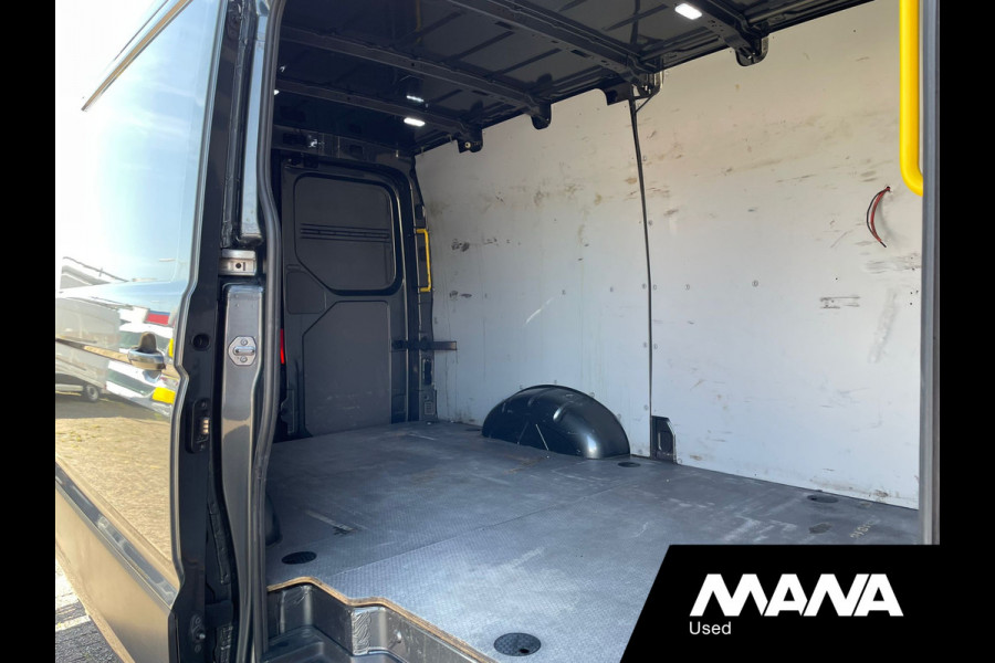 Volkswagen Crafter 2.0TDI 177PK L3H2 4 Motion 4x4 Comfortline Navi Camera Carplay
