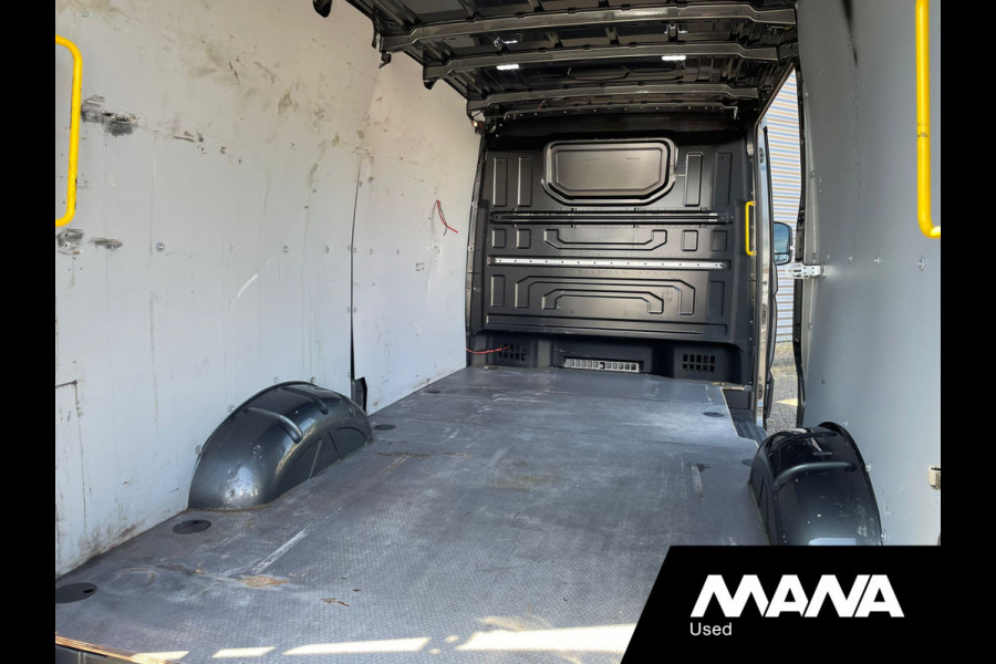 Volkswagen Crafter 2.0TDI 177PK L3H2 4 Motion 4x4 Comfortline Navi Camera Carplay