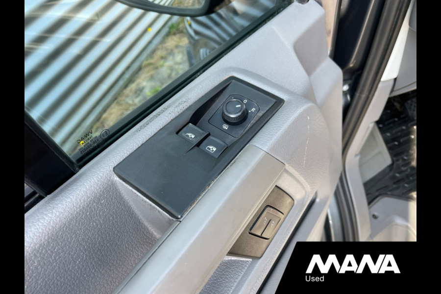 Volkswagen Crafter 2.0TDI 177PK L3H2 4 Motion 4x4 Comfortline Navi Camera Carplay