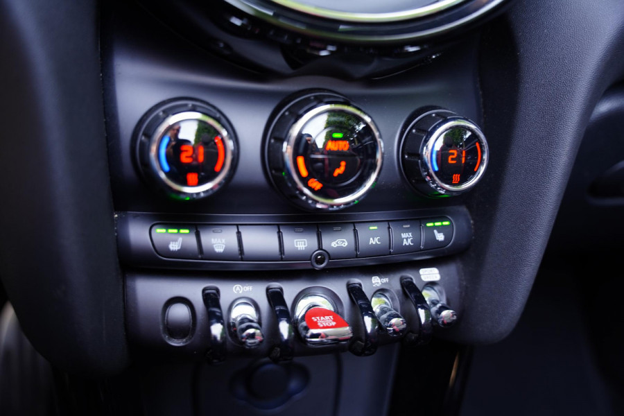 MINI Cabrio 2.0 John Cooper Works Chili Harman Kardon