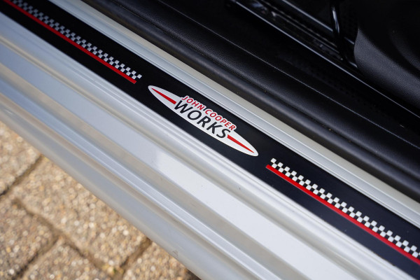 MINI Cabrio 2.0 John Cooper Works Chili Harman Kardon
