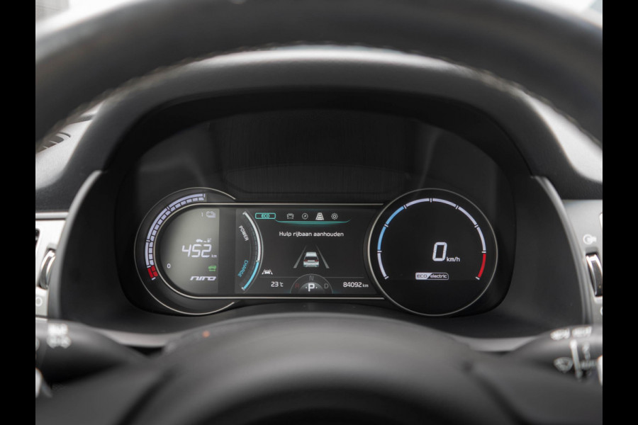 Kia e-Niro ExecutiveLine 64 kWh | Stoel en stuur verwarming | Navigatie | Apple/Android auto |