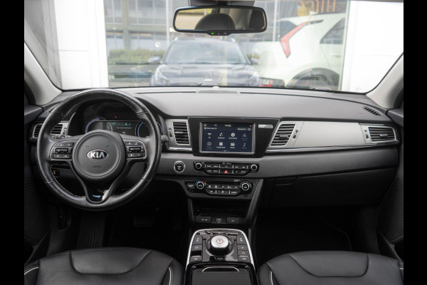 Kia e-Niro ExecutiveLine 64 kWh | Stoel en stuur verwarming | Navigatie | Apple/Android auto |