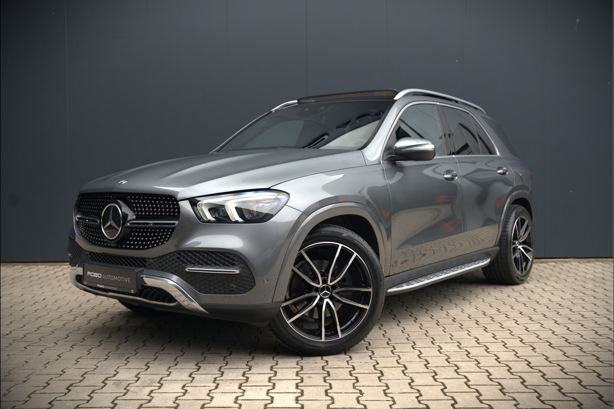 Mercedes-Benz GLE 350 D 4MATIC AMG Line | Grijs Kenteken | Marge | Adaptive Cruise Control | Stoelverwarming | Panoramadak | Trekhaak | Camera | Apple Carplay | Ambiance Verlichting | Leder | Keyless Mercedes-Benz GLE 350 D 4MATIC AMG Line | Grijs Kenteken | Marge | Adaptive Cruise Control | Stoelverwarming | Panoramadak | Trekhaak | Camera | Apple Carplay | Ambiance Verlichting | Leder | Keyless
