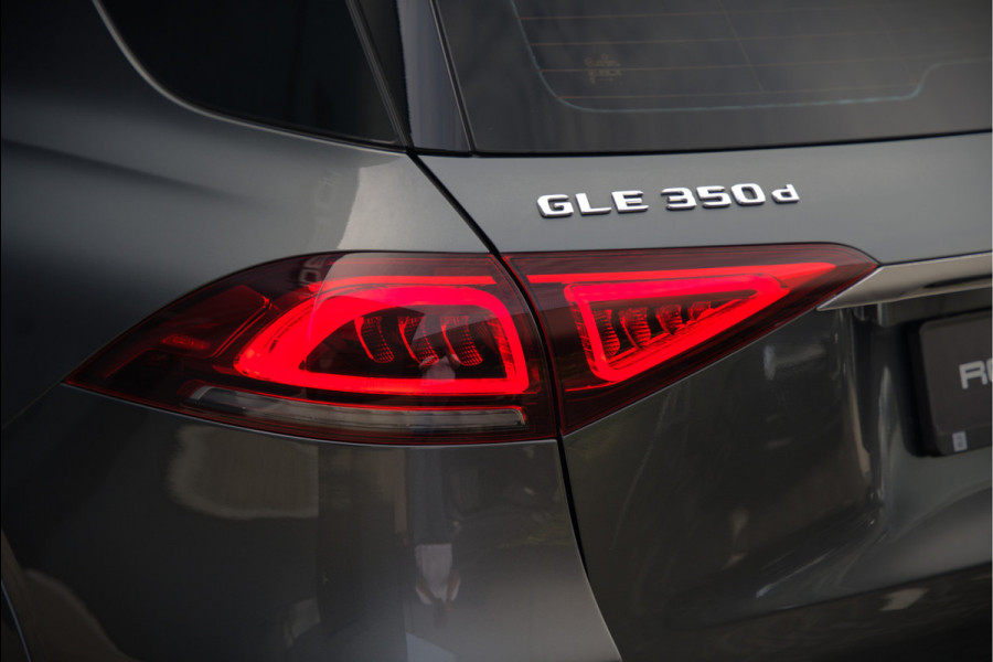 Mercedes-Benz GLE 350 D 4MATIC AMG Line | Grijs Kenteken | Marge | Adaptive Cruise Control | Stoelverwarming | Panoramadak | Trekhaak | Camera | Apple Carplay | Ambiance Verlichting | Leder | Keyless