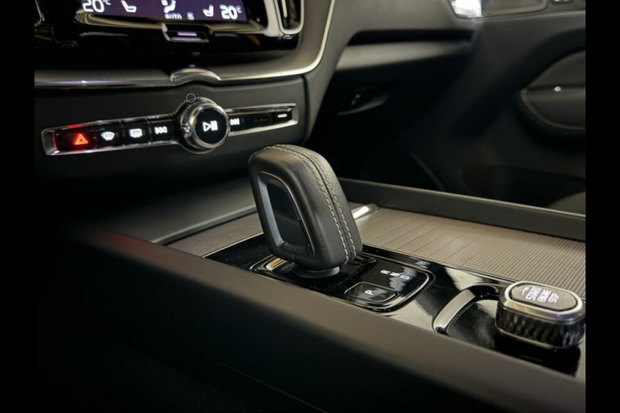 Volvo XC60 2.0 T8 AWD Polestar Engineered H/K Pano HUD ACC Trekh.