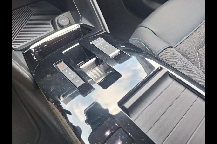 Citroën C4 1.2 Feel Pack Automaat | Trekhaak | Navi | Camera | HUD | LED | Climate Control | (occasion)