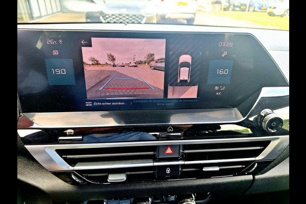 Citroën C4 1.2 Feel Pack Automaat | Trekhaak | Navi | Camera | HUD | LED | Climate Control | (occasion)