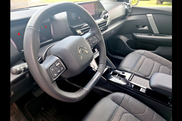 Citroën C4 1.2 Feel Pack Automaat | Trekhaak | Navi | Camera | HUD | LED | Climate Control | (occasion)