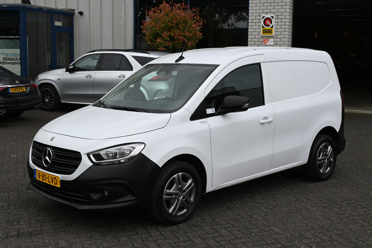 Mercedes-Benz Citan 110 L1 Pro Benzine MBUX met Smartphone integratiepakket, 2 Zitsbank Mercedes-Benz Citan 110 L1 Pro Benzine MBUX met Smartphone integratiepakket, 2 Zitsbank