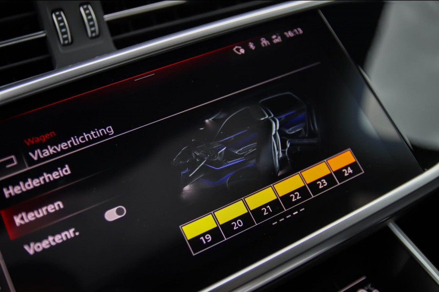 Audi A6 Avant 55 TFSI e Quattro Competition S line Edition 367pk Automaat|Kuipstoelen|Panoramadak|Virtual Cockpit|LED Matrix|Black
