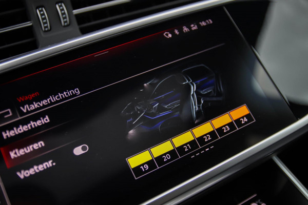 Audi A6 Avant 55 TFSI e Quattro Competition S line Edition 367pk Automaat|Kuipstoelen|Panoramadak|Virtual Cockpit|LED Matrix|Black