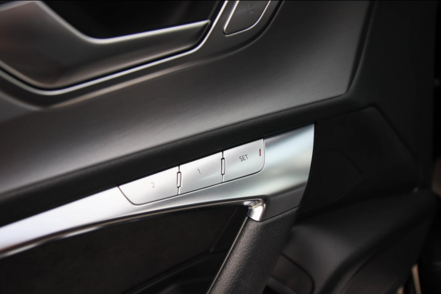 Audi A6 Avant 55 TFSI e Quattro Competition S line Edition 367pk Automaat|Kuipstoelen|Panoramadak|Virtual Cockpit|LED Matrix|Black