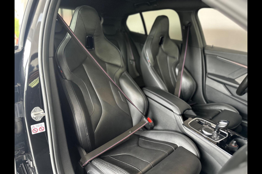 BMW 1-serie M135i xDrive High Executive|306PK