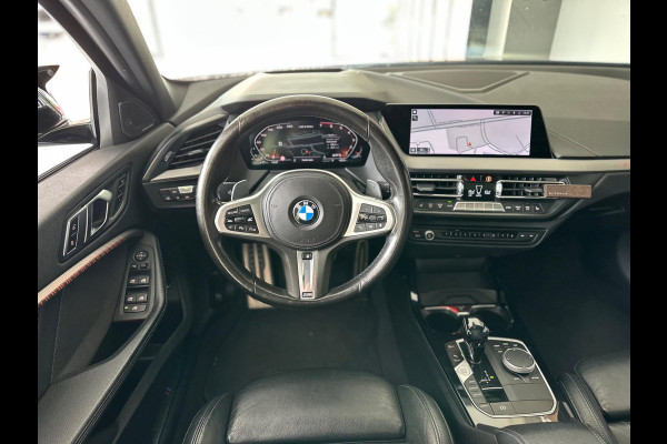 BMW 1-serie M135i xDrive High Executive|306PK