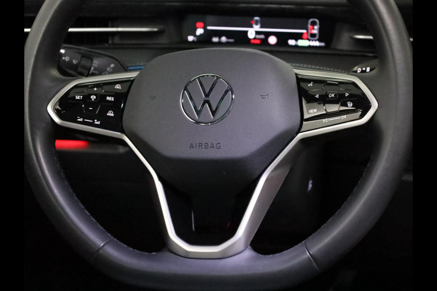 Volkswagen ID.7 Pro Business 77 kWh el.trekhaak| Pano-dak| 20'LM-velgen| Warmtepomp
