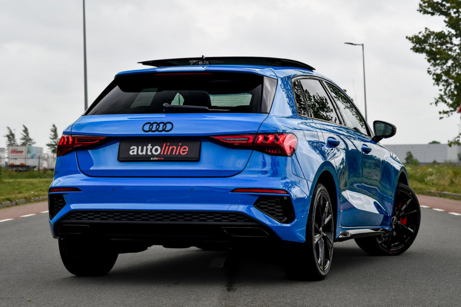 Audi A3 Sportback 45 TFSI e S edition Competition. Pano, RS stoelen, ACC, Keyless, B&O, Sfeer, Matrix, Camera, Dodeh, CarPlay!