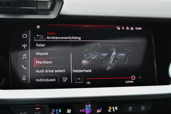 Audi A3 Sportback 45 TFSI e S edition Competition. Pano, RS stoelen, ACC, Keyless, B&O, Sfeer, Matrix, Camera, Dodeh, CarPlay!