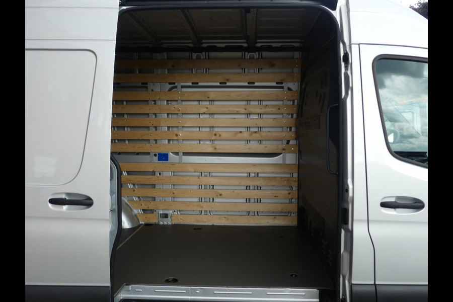 Mercedes-Benz Sprinter 315 CDI L2H2 3500KG Trekgewicht Camera/Airco/Navigatie