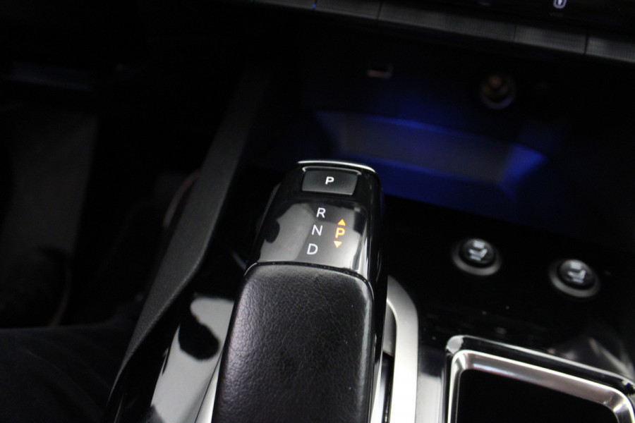 Peugeot 5008 1.2 PureTech Allure |Pano|Leder|Trekhaak|