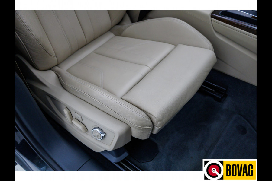 Audi Q5 55 TFSI e 367 PK quattro Competition S-Line Panoramadak, Luchtvering, Volledig leer, Adaptive cruise, Electrisch verstelbare stoelen met massage en verw. Ambiance verlichting, 360 camera, 20 inch, Navigatie, Head-up