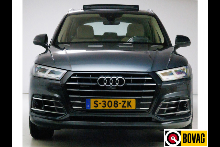 Audi Q5 55 TFSI e 367 PK quattro Competition S-Line Panoramadak, Luchtvering, Volledig leer, Adaptive cruise, Electrisch verstelbare stoelen met massage en verw. Ambiance verlichting, 360 camera, 20 inch, Navigatie, Head-up