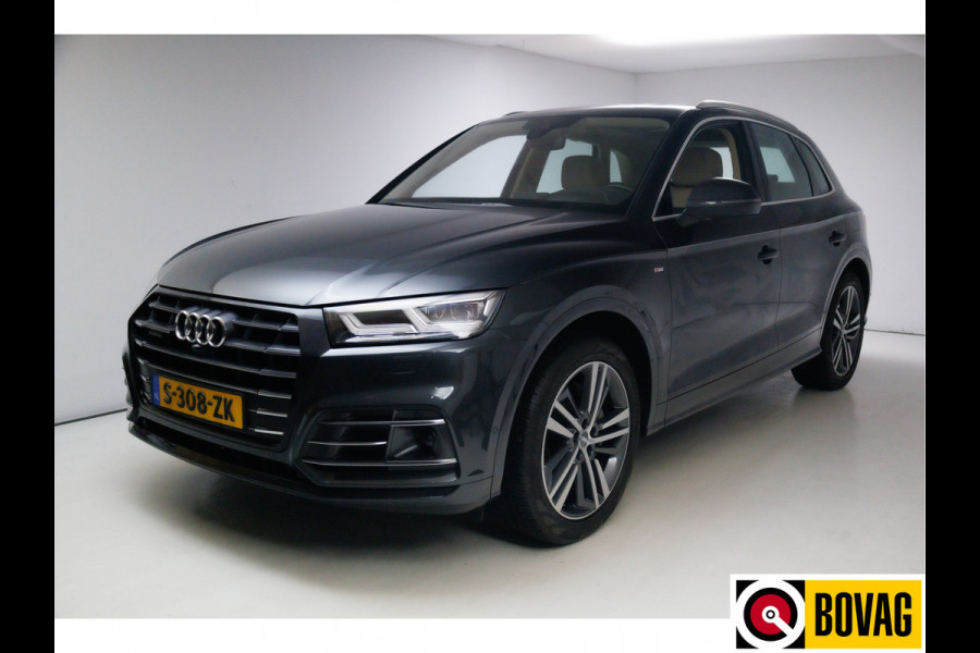 Audi Q5 55 TFSI e 367 PK quattro Competition S-Line Panoramadak, Luchtvering, Volledig leer, Adaptive cruise, Electrisch verstelbare stoelen met massage en verw. Ambiance verlichting, 360 camera, 20 inch, Navigatie, Head-up