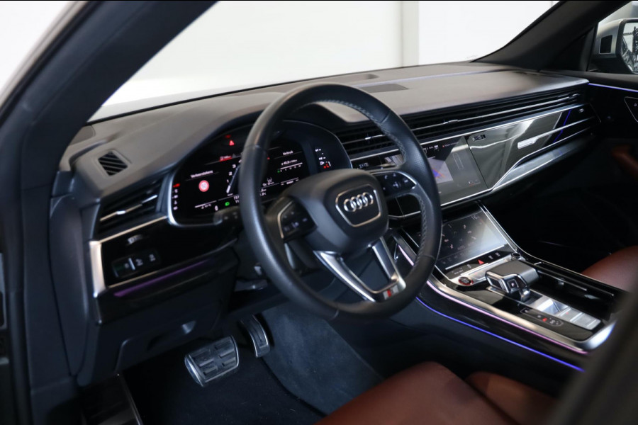 Audi Q8 4.0 TFSI SQ8 QUATTRO MATRIX LED RED LEDER INTERIOR CAMERA 23" VELGEN B&O LEASE / INRUIL MOGELIJK