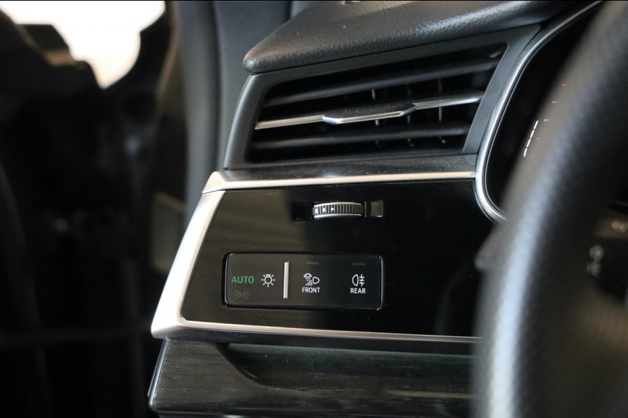 Audi Q8 4.0 TFSI SQ8 QUATTRO MATRIX LED RED LEDER INTERIOR CAMERA 23" VELGEN B&O LEASE / INRUIL MOGELIJK