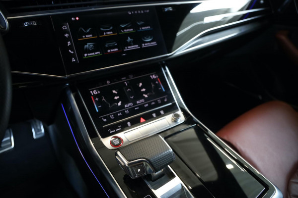Audi Q8 4.0 TFSI SQ8 QUATTRO MATRIX LED RED LEDER INTERIOR CAMERA 23" VELGEN B&O LEASE / INRUIL MOGELIJK
