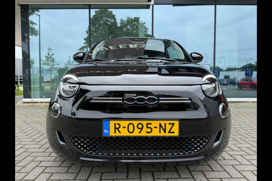 Fiat 500 Icon 42 kWh - Automaat - Navi - Panoramadak- Winterpakket- Org.NL
