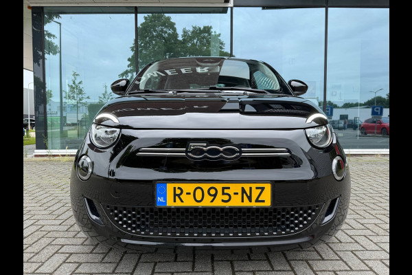 Fiat 500 Icon 42 kWh - Automaat - Navi - Panoramadak- Winterpakket- Org.NL