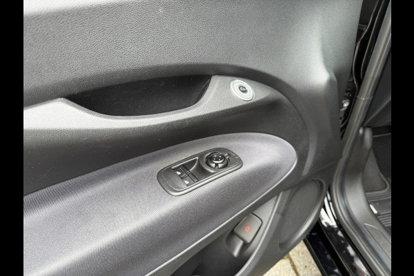 Fiat 500 Icon 42 kWh - Automaat - Navi - Panoramadak- Winterpakket- Org.NL