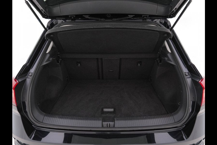 Volkswagen T-Roc 1.5 TSI Sport-Plus-Pack Aut. *ADAPTIVE-CRUISE | FULL-LED | NAVI-FULLMAP | HEATED-COMFORTSEATS | DAB | CAMERA | TOWBAR | PRIVACY-GLASS | 17''ALU*