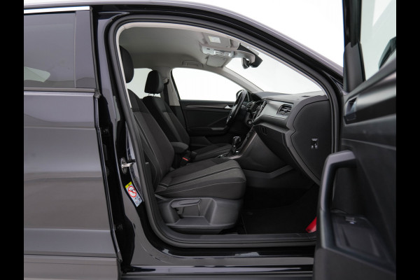 Volkswagen T-Roc 1.5 TSI Sport-Plus-Pack Aut. *ADAPTIVE-CRUISE | FULL-LED | NAVI-FULLMAP | HEATED-COMFORTSEATS | DAB | CAMERA | TOWBAR | PRIVACY-GLASS | 17''ALU*