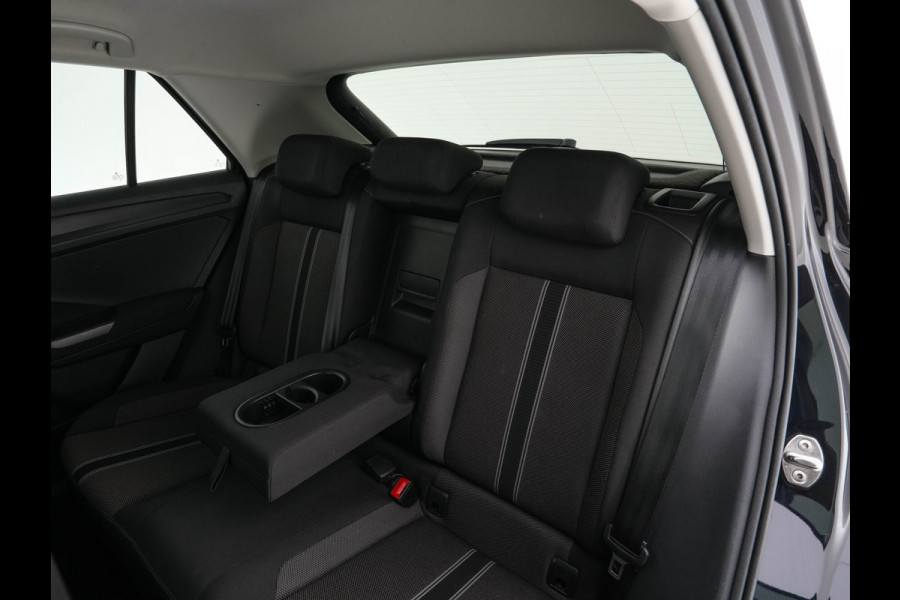 Volkswagen T-Roc 1.5 TSI Sport-Plus-Pack Aut. *ADAPTIVE-CRUISE | FULL-LED | NAVI-FULLMAP | HEATED-COMFORTSEATS | DAB | CAMERA | TOWBAR | PRIVACY-GLASS | 17''ALU*