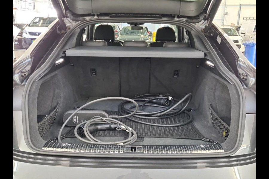Audi e-tron Sportback 55 QUATTRO S-Edition 95 kWh 89% SOH 21Inch|Sportstoelen