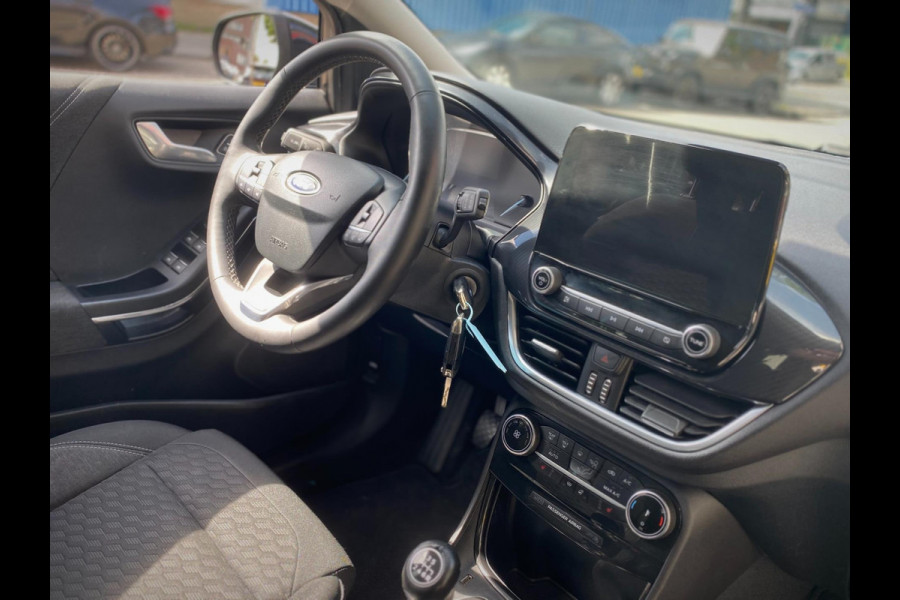Ford Puma 1.0 EcoBoost Hybrid Titanium X - Navigatie I Airco I LED / PDC I Sport velgen I Dealer onderhouden