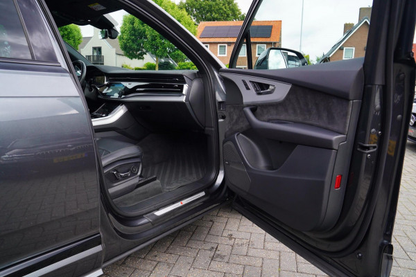 Audi Q7 60 TFSI e quattro Competition | Massage | Stoelverkoeling | Luchtvering | RS-zetels