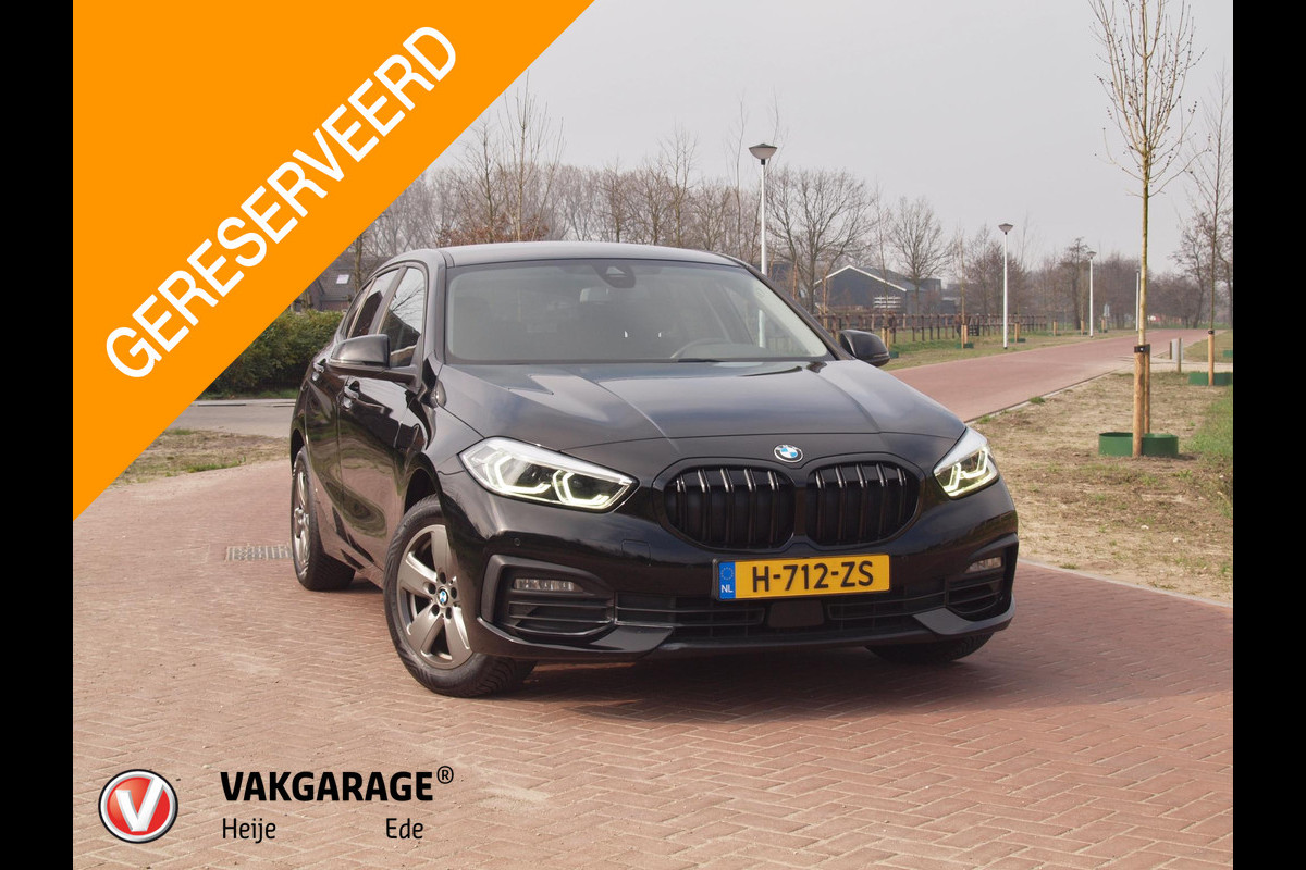 BMW 1-serie 118i Executive Edition | LED koplampen | Apple Carplay | Cruise Control | NL-Auto | BMW 1-serie 118i Executive Edition | LED koplampen | Apple Carplay | Cruise Control | NL-Auto |