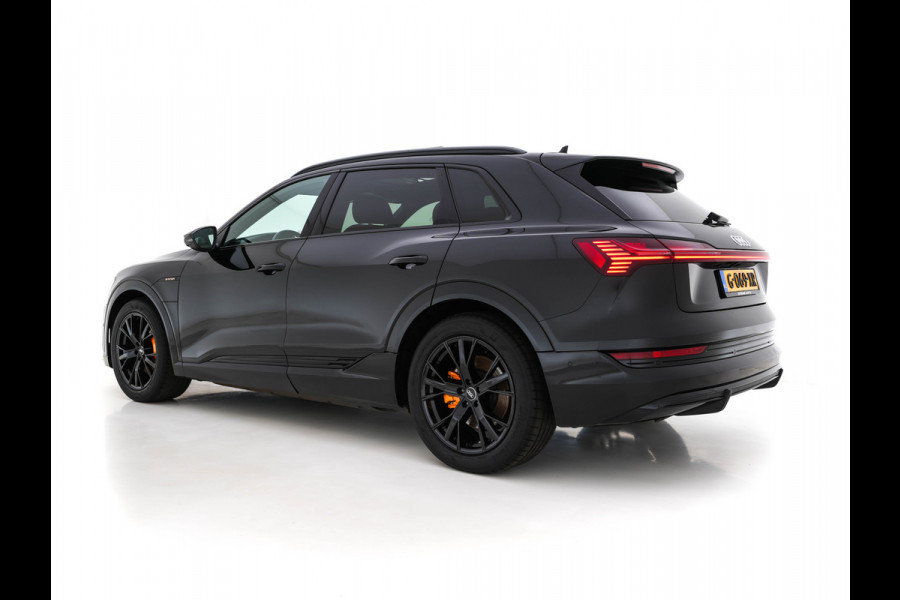 Audi e-tron 50 quattro Launch edition Black 71 kWh (INCL-BTW) *PANO | 1/2LEATHER | DIGI-COCKPIT | FULL-LED | MEMORY-PACK | ADAPTIVE-CRUISE | SPORT-SEATS | NAVI-FULLMAP | HEATED-SEATS | KEYLESS | SHIFT-PADDLES*