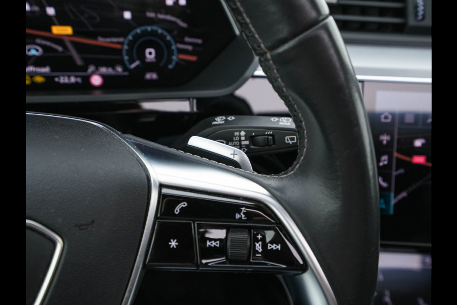 Audi e-tron 50 quattro Launch edition Black 71 kWh (INCL-BTW) *PANO | 1/2LEATHER | DIGI-COCKPIT | FULL-LED | MEMORY-PACK | ADAPTIVE-CRUISE | SPORT-SEATS | NAVI-FULLMAP | HEATED-SEATS | KEYLESS | SHIFT-PADDLES*