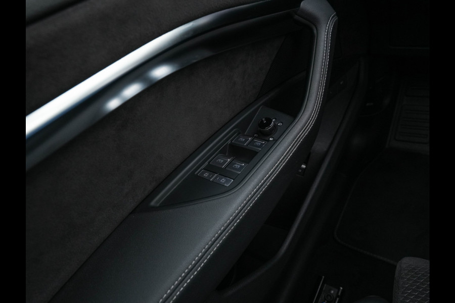 Audi e-tron 50 quattro Launch edition Black 71 kWh (INCL-BTW) *PANO | 1/2LEATHER | DIGI-COCKPIT | FULL-LED | MEMORY-PACK | ADAPTIVE-CRUISE | SPORT-SEATS | NAVI-FULLMAP | HEATED-SEATS | KEYLESS | SHIFT-PADDLES*