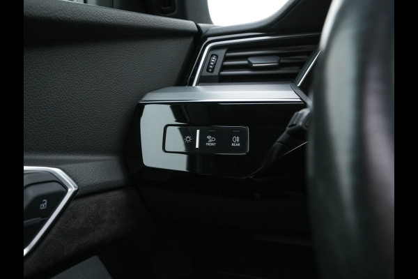 Audi e-tron 50 quattro Launch edition Black 71 kWh (INCL-BTW) *PANO | 1/2LEATHER | DIGI-COCKPIT | FULL-LED | MEMORY-PACK | ADAPTIVE-CRUISE | SPORT-SEATS | NAVI-FULLMAP | HEATED-SEATS | KEYLESS | SHIFT-PADDLES*