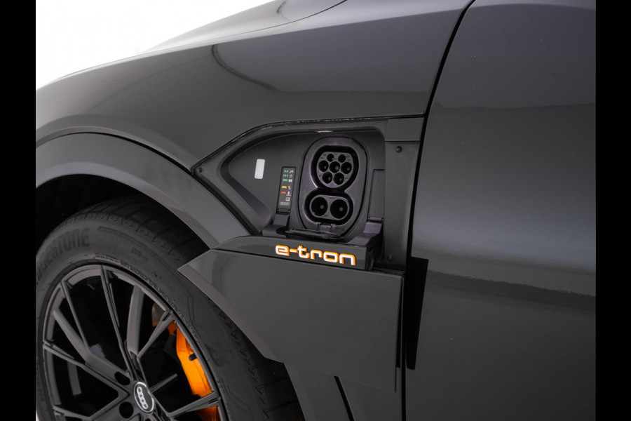 Audi e-tron 50 quattro Launch edition Black 71 kWh (INCL-BTW) *PANO | 1/2LEATHER | DIGI-COCKPIT | FULL-LED | MEMORY-PACK | ADAPTIVE-CRUISE | SPORT-SEATS | NAVI-FULLMAP | HEATED-SEATS | KEYLESS | SHIFT-PADDLES*