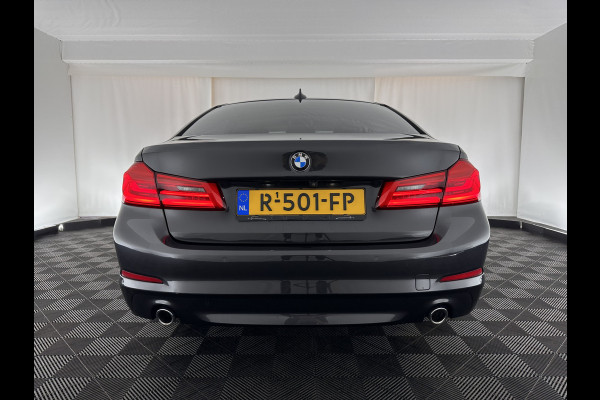 BMW 5 Serie 520d EDE Executive Aut. *FULL-LED | NAVI-FULLMAP | MEMORY-PACK | AMBIENT-LIGHT | DIGI-COCKPIT | CAMERA | ECC | PDC | CRUISE | 17''ALU*