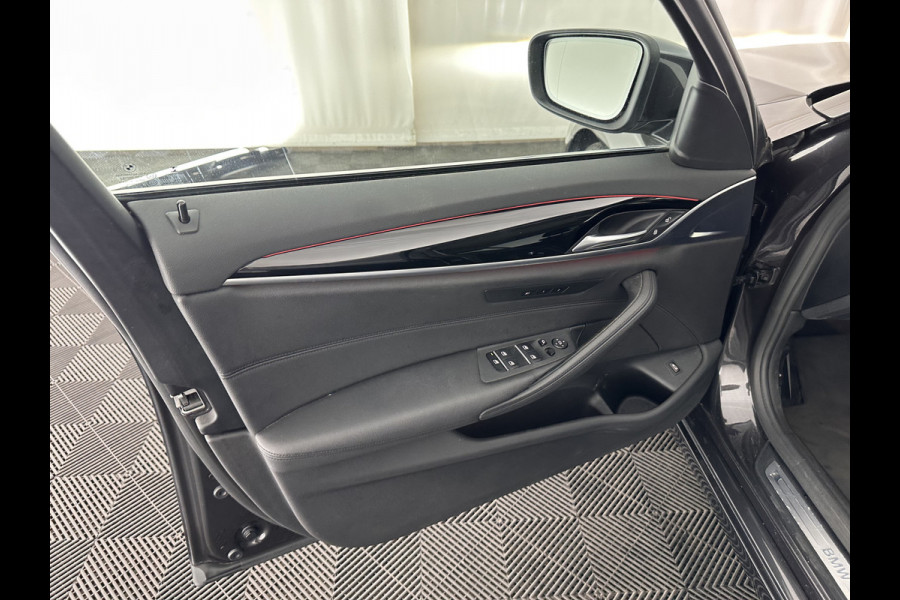 BMW 5 Serie 520d EDE Executive Aut. *FULL-LED | NAVI-FULLMAP | MEMORY-PACK | AMBIENT-LIGHT | DIGI-COCKPIT | CAMERA | ECC | PDC | CRUISE | 17''ALU*