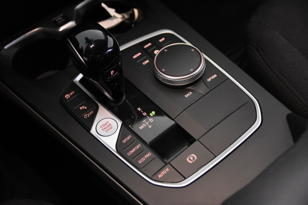 BMW 1-serie 116d Advantage *1ste eigenaar*Navigatie*Park assist*