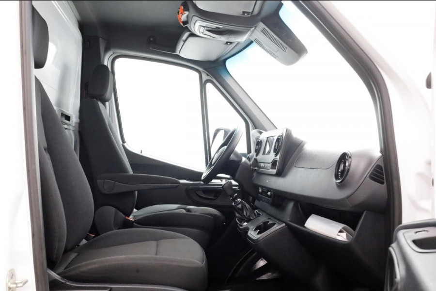 Mercedes-Benz Sprinter 314 CDI 143pk E6 Bakwagen met laadklep en zijdeur L440 1017kg laadverm. 05-2021